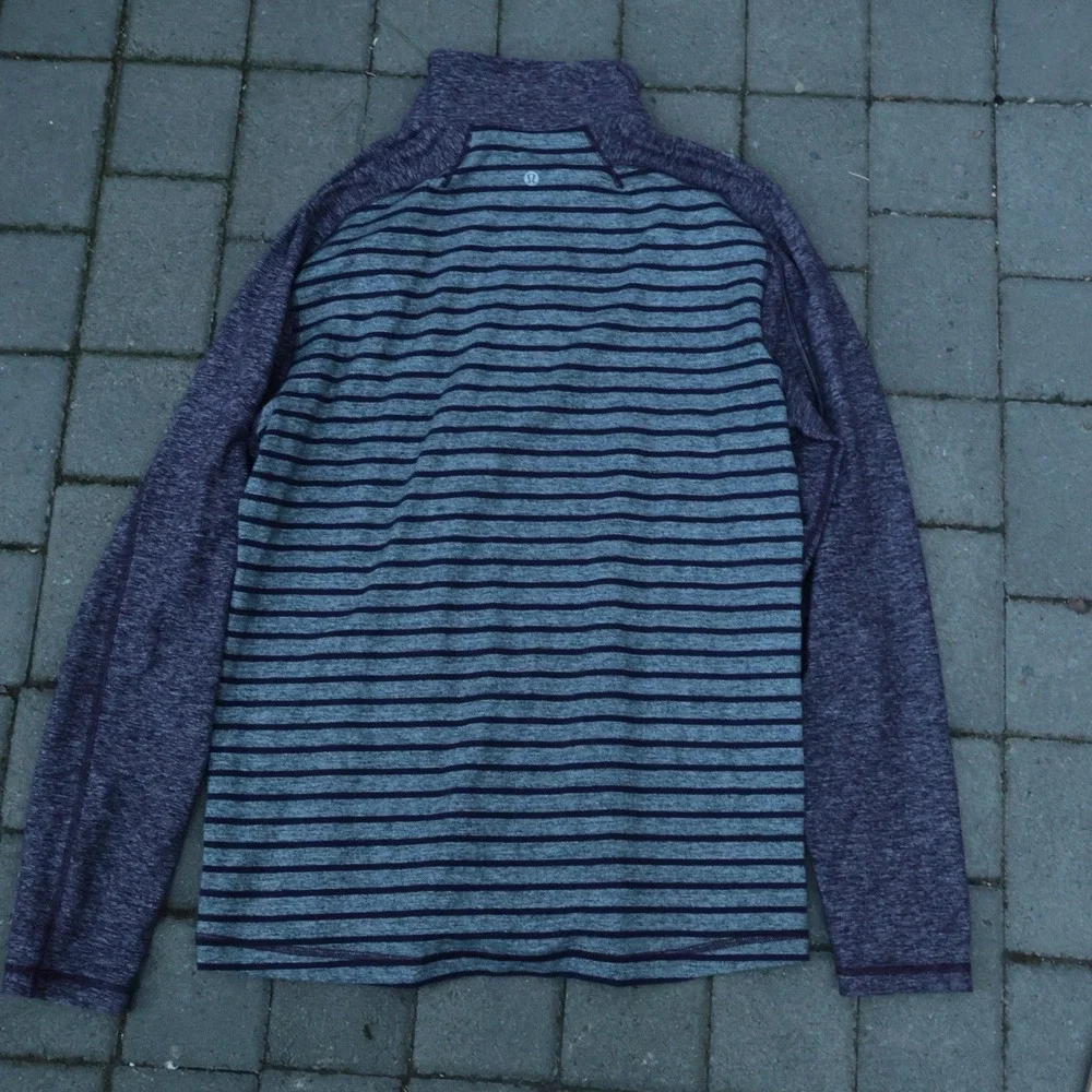 Lululemon Men's Surge Warm 1/4 Zip Pullover Yachtie Stripe Heathered Purple XL